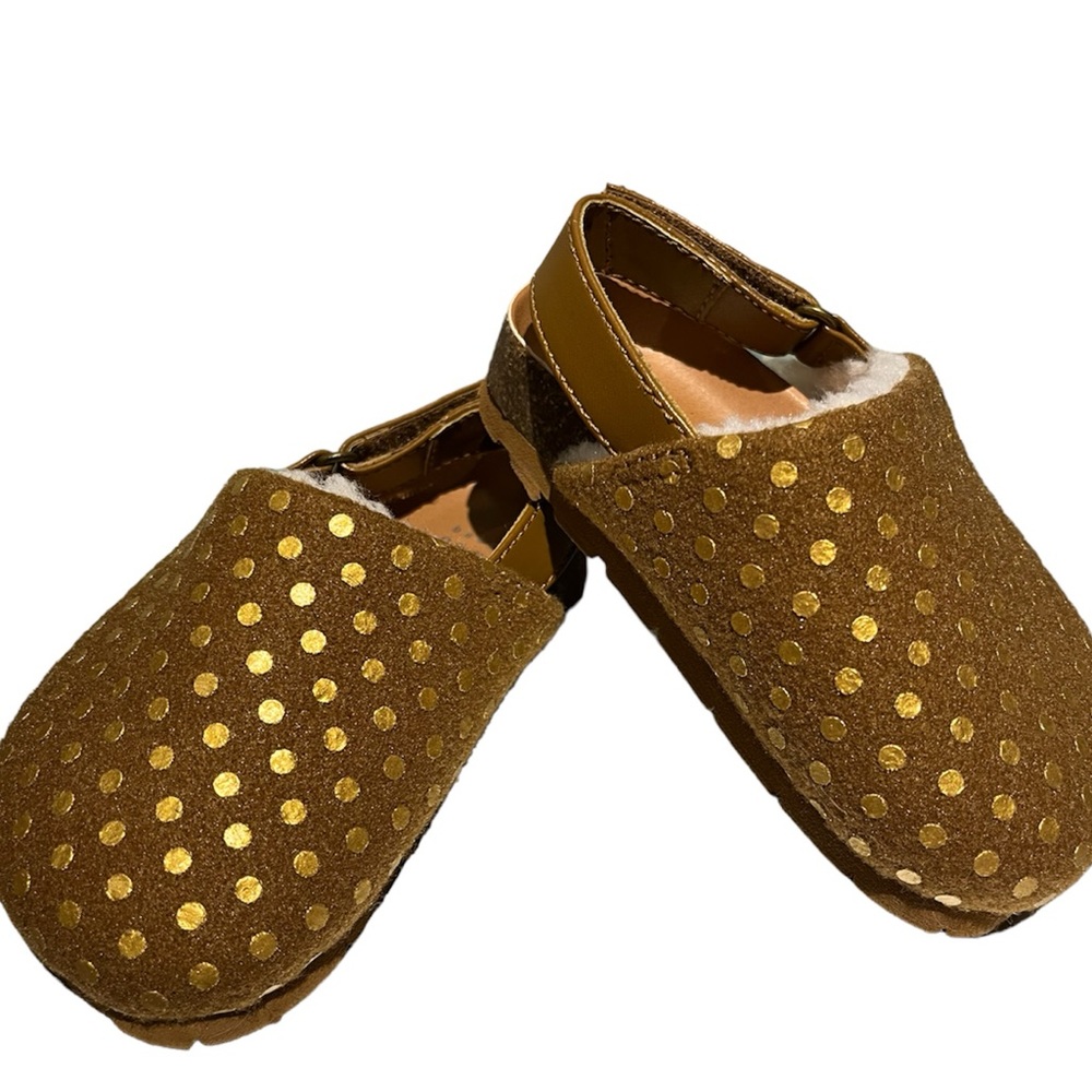 New baby Gap clog/ sandals